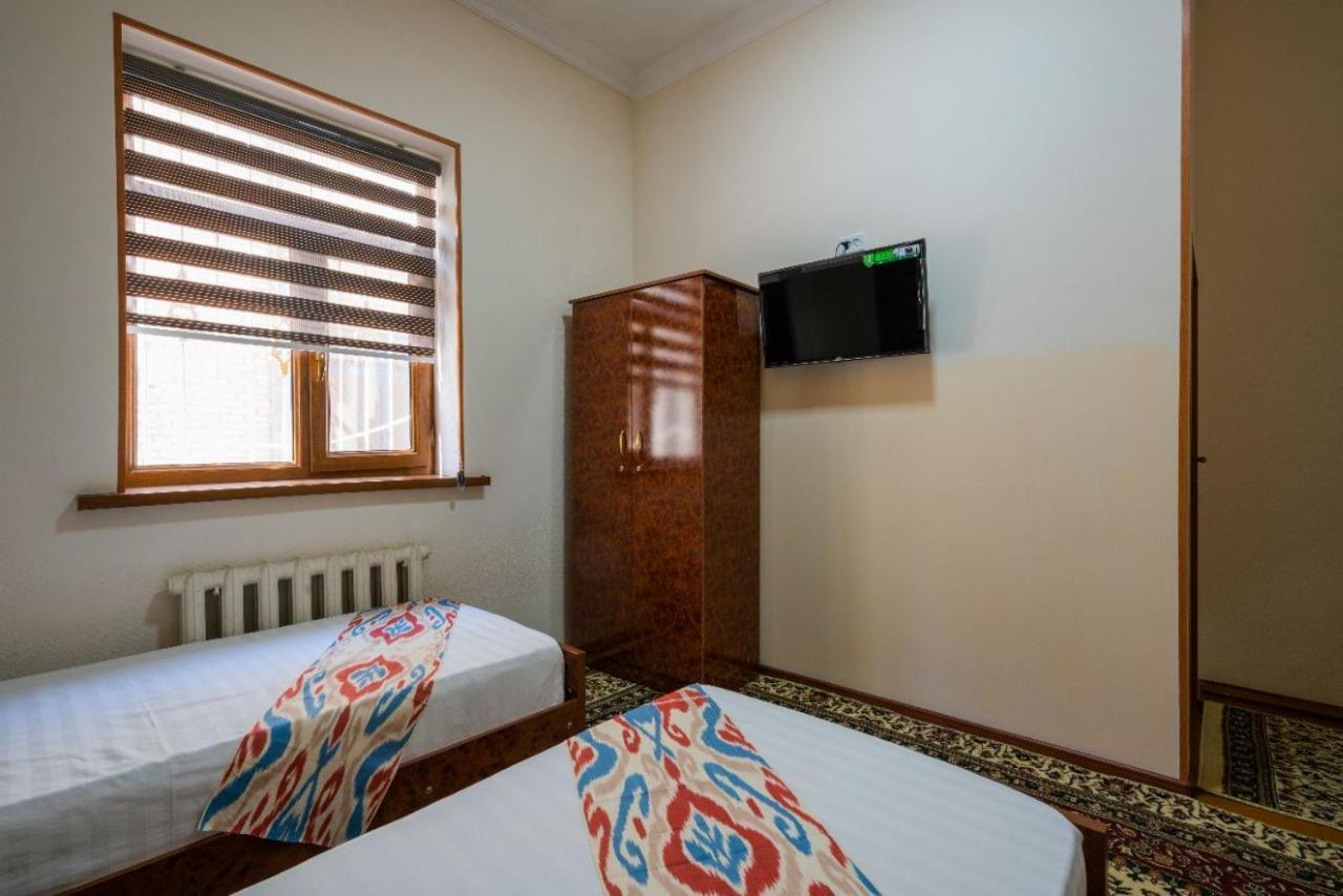 Nurobod Guesthouse Бухара Екстериор снимка