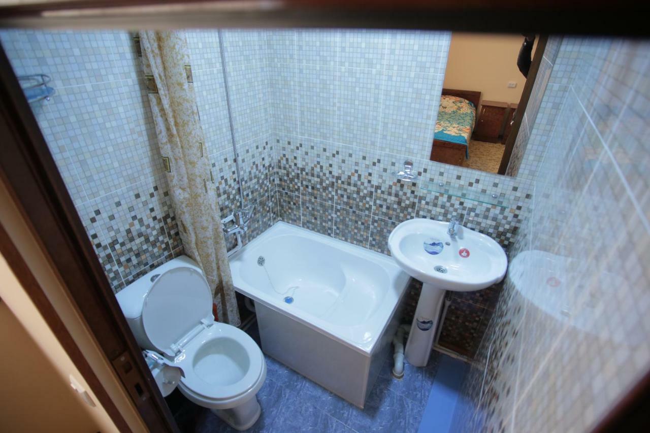 Nurobod Guesthouse Бухара Екстериор снимка
